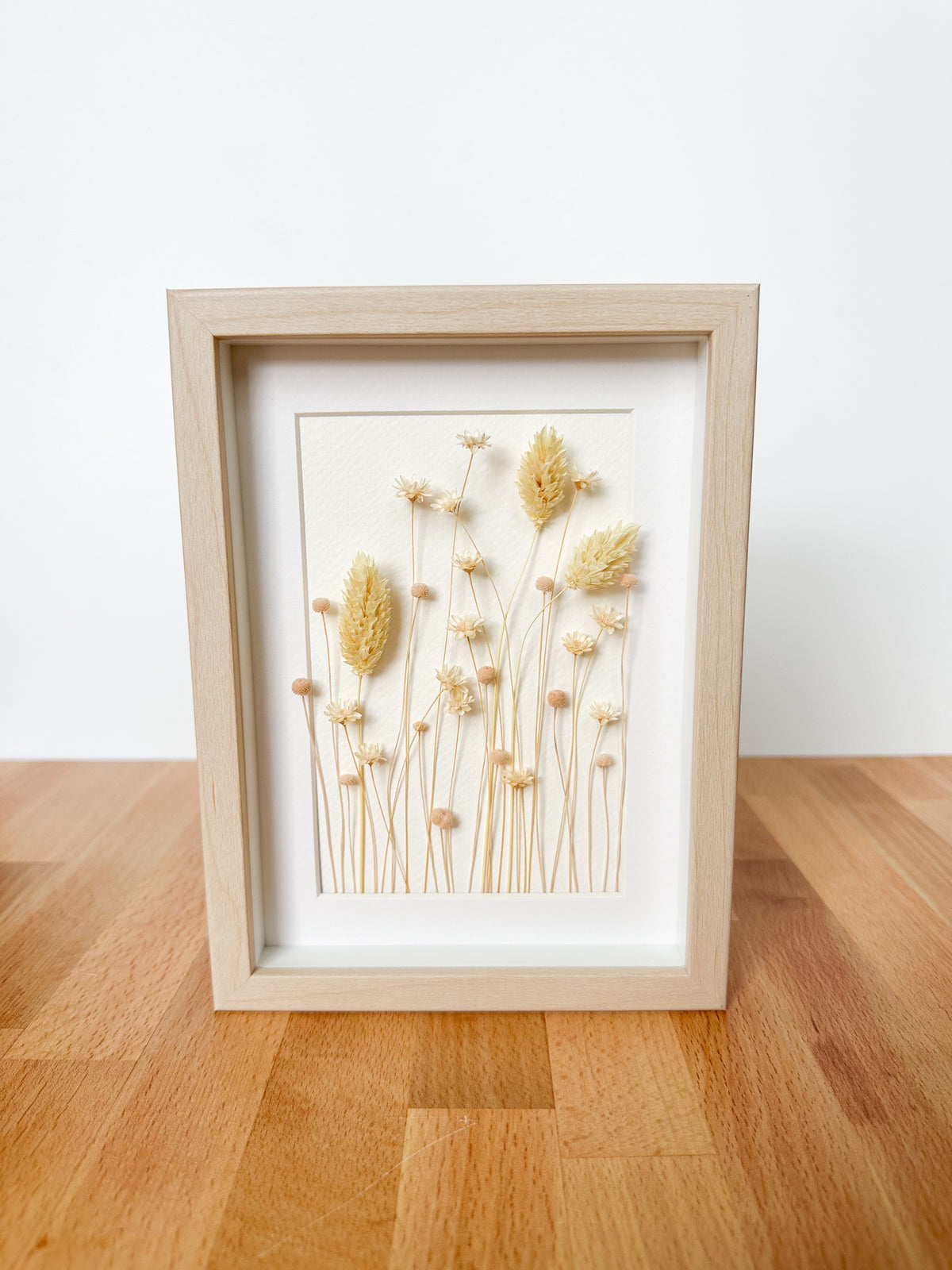 Ivory/Natural Dried Flower Frame